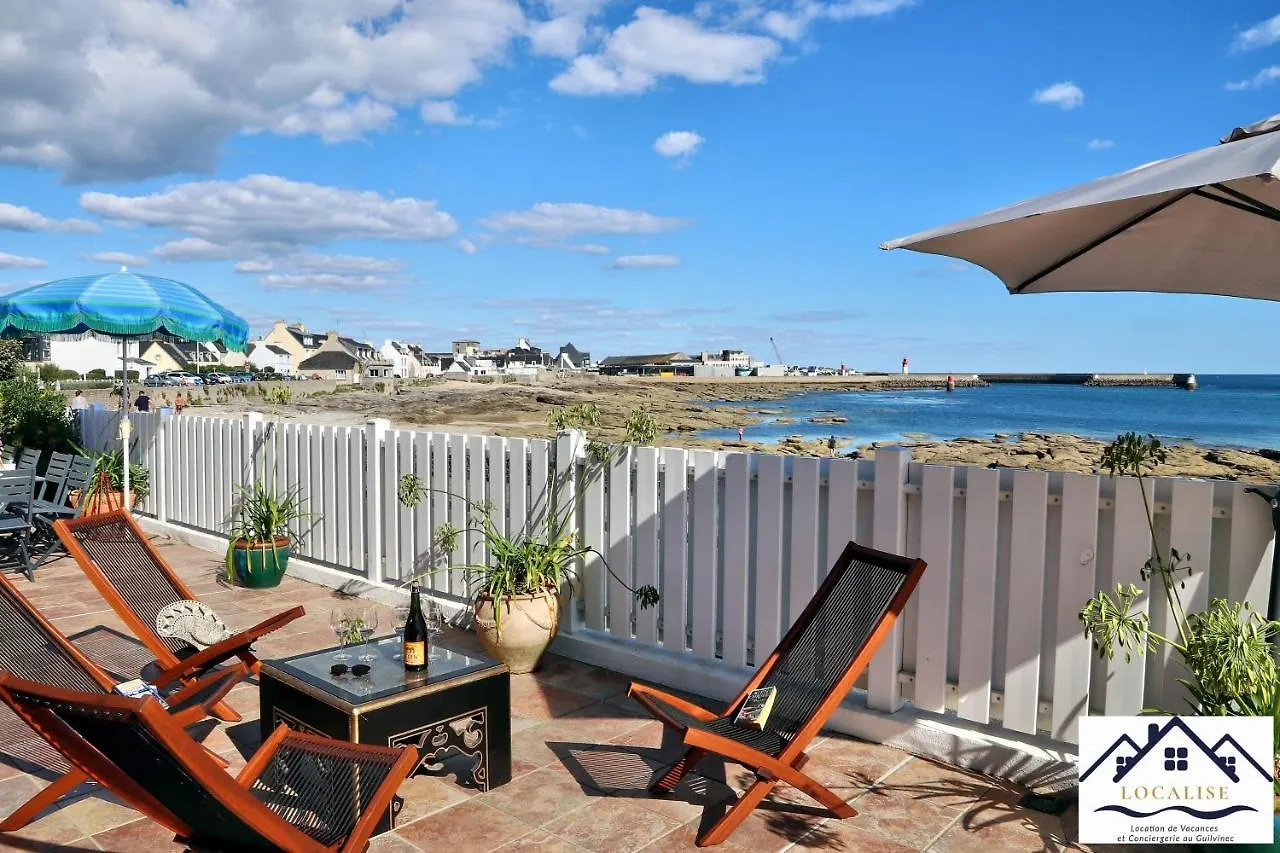 Localise - Maison Familiale Avec Vue Imprenable Sur La Mer Et Tout A Pied Au Guilvinec - Acces Plage Direct - Linge De Lit Inclus - Wifi Inclus 0*,  France