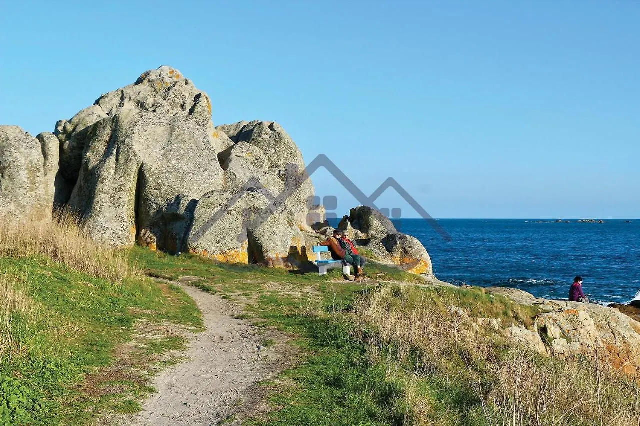 Localise - Maison Familiale Avec Vue Imprenable Sur La Mer Et Tout A Pied Au Guilvinec - Acces Plage Direct - Linge De Lit Inclus - Wifi Inclus